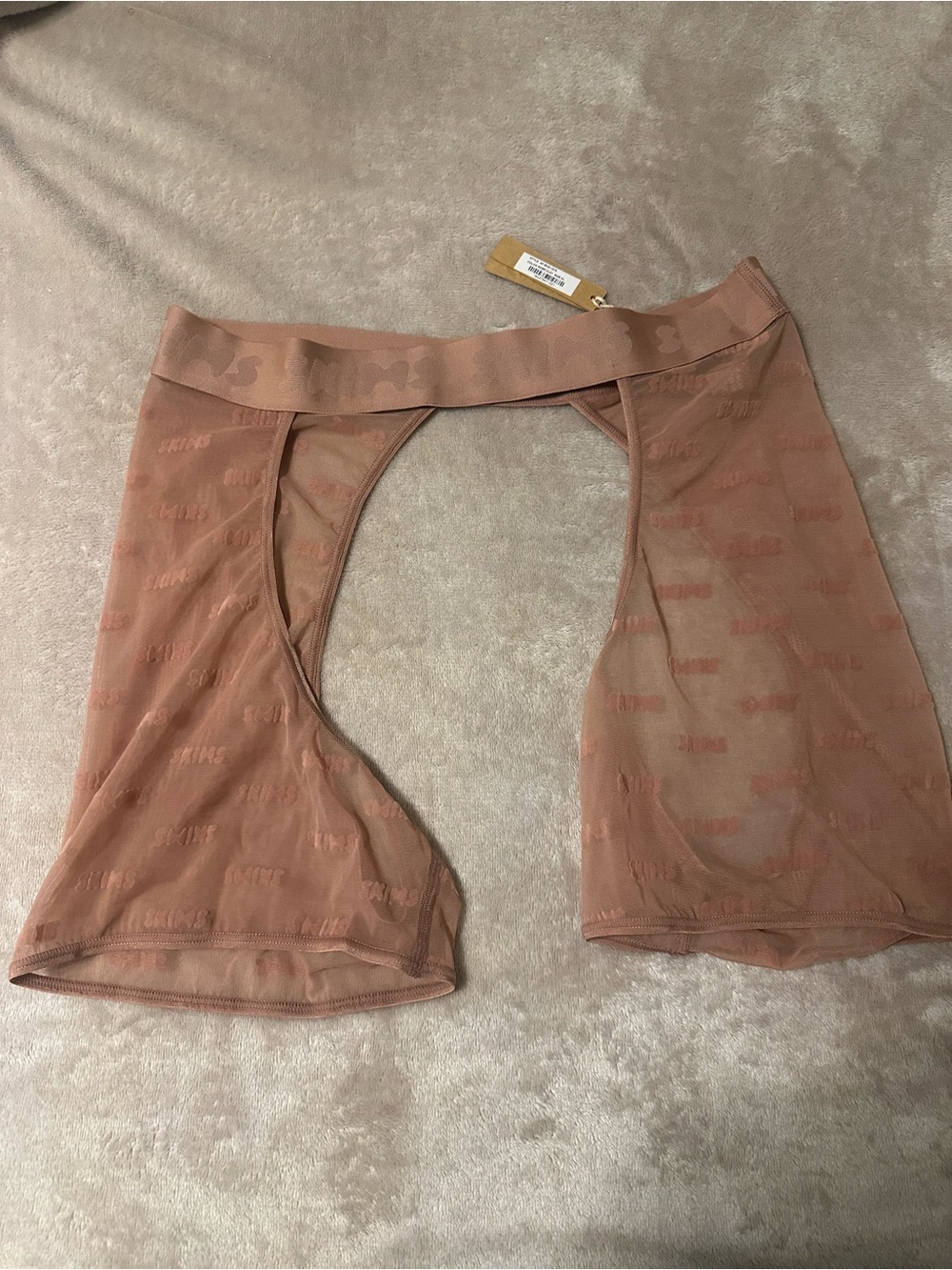 XL SKIMS After Hours Open Short Rose Clay